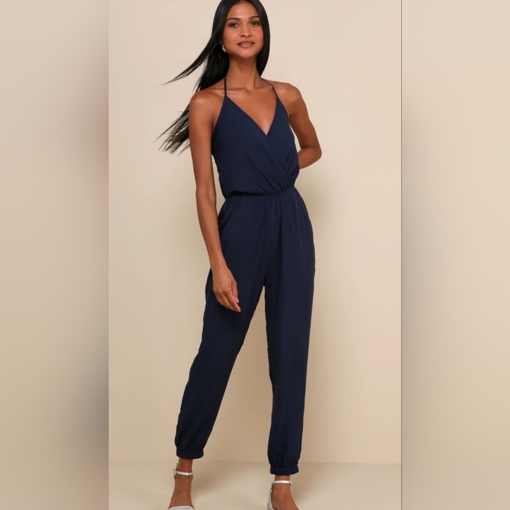 Lulus Navy Blue Halter Jumpsuit Size Medium Excellent Condition